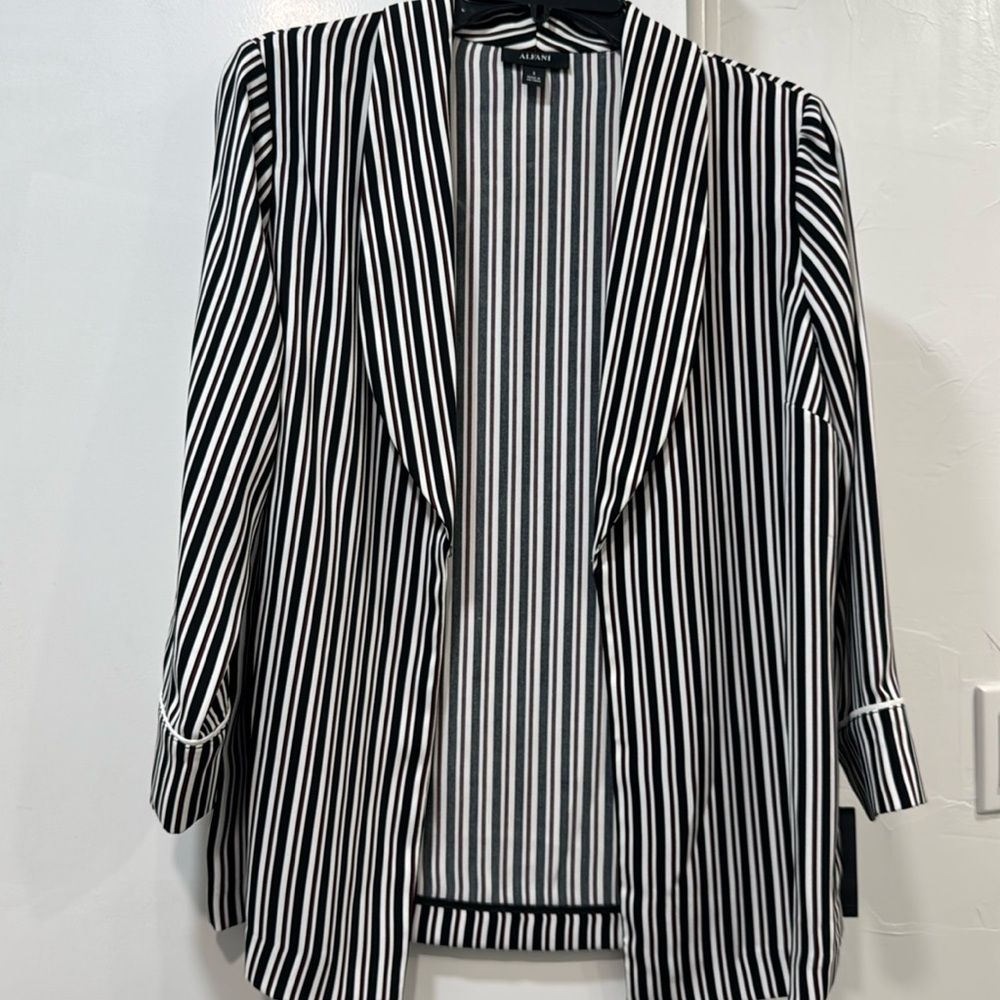 Alfani blouse